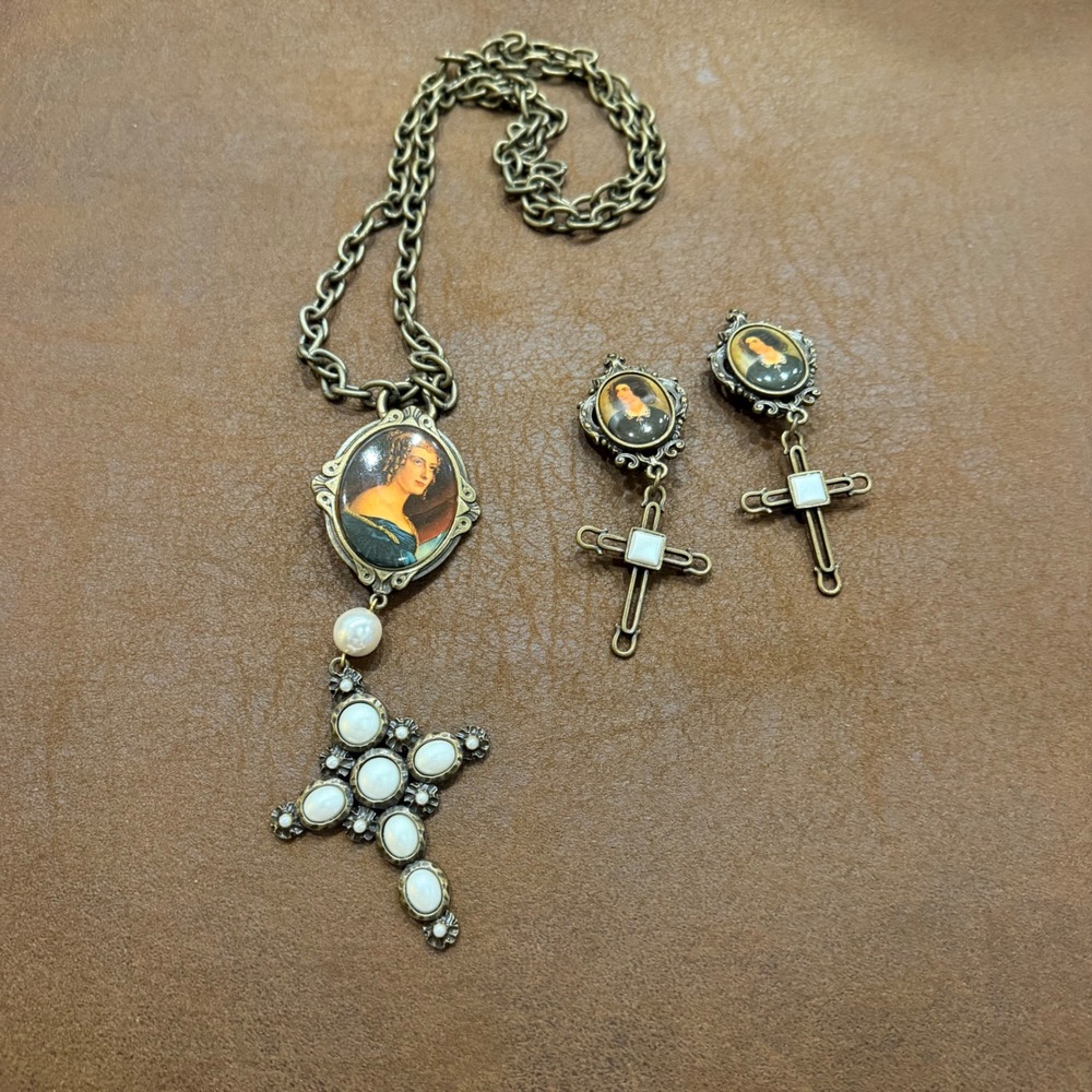 Vintage Style Portrait Cameo Cross Necklace and Earrings Set Bronze Tone Pearl